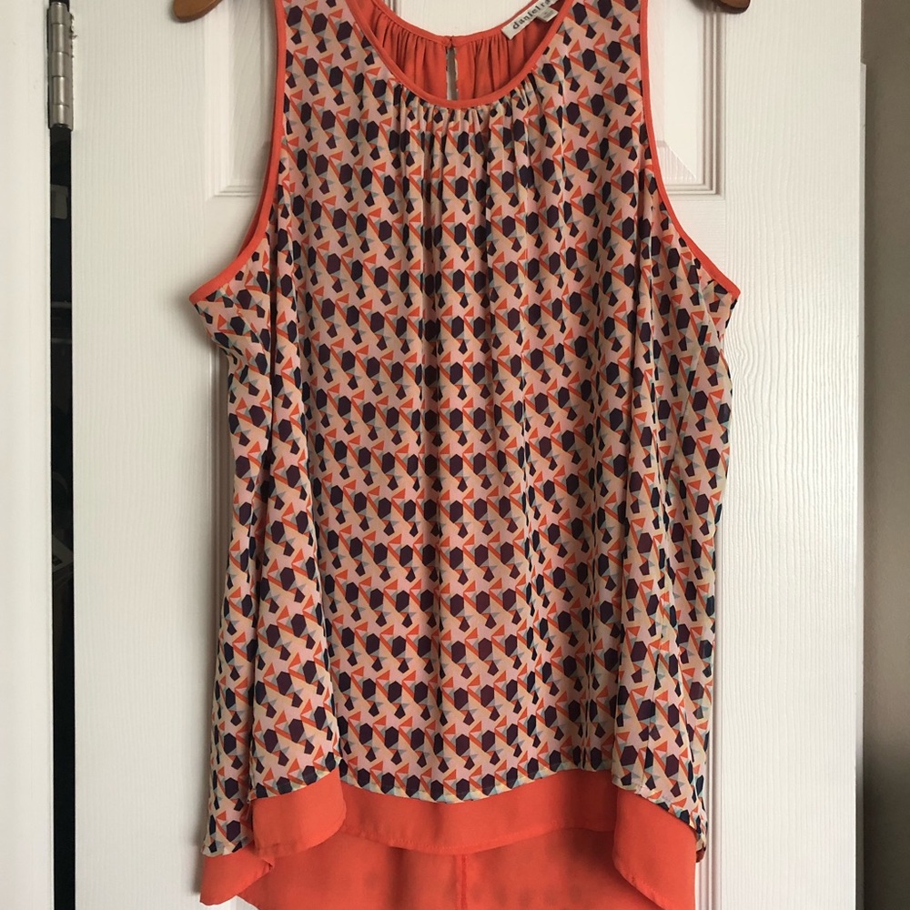 Print tank with orange lining